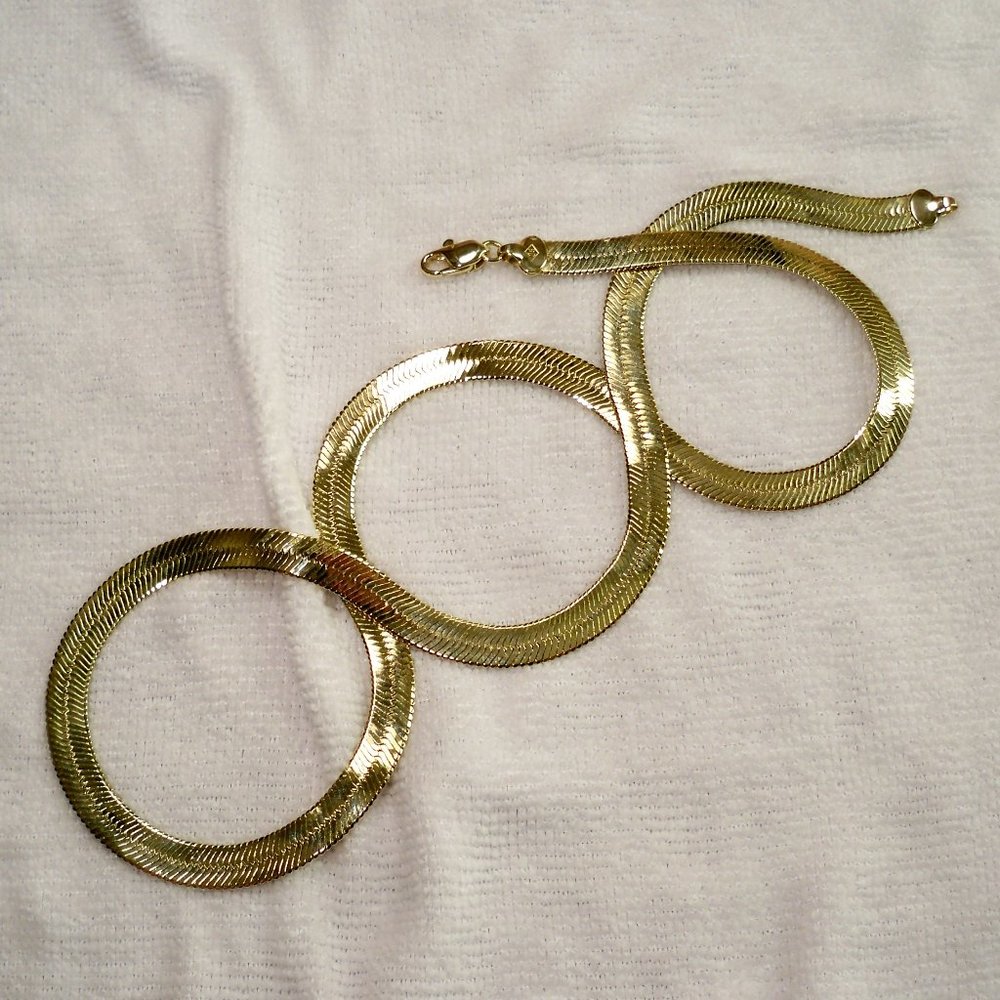 New HERRINGBONE Chain Gold Plated Designer Necklace